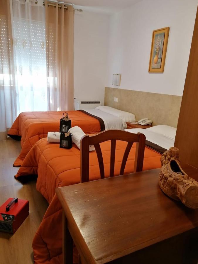 Pension Santa Clara A Coruña Dış mekan fotoğraf